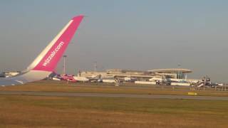 Wizz Air A321 Take off BUD-MXP