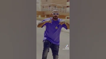 بصم الفيل على الدرفيل 