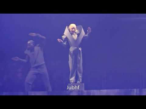 Lady Gaga - Just Dance + Poker Face (Chromatica Ball) Düsseldorf