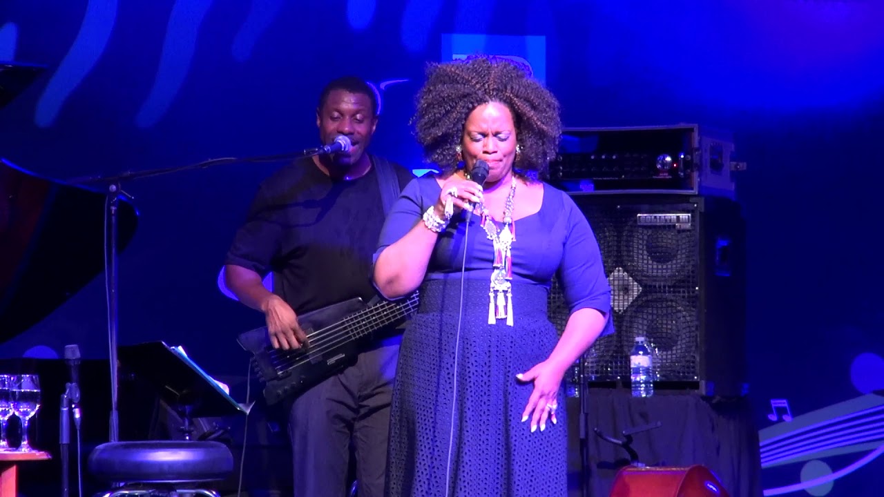 Dianne Reeves - Dreams - Live Toronto Jazz Festival 2014