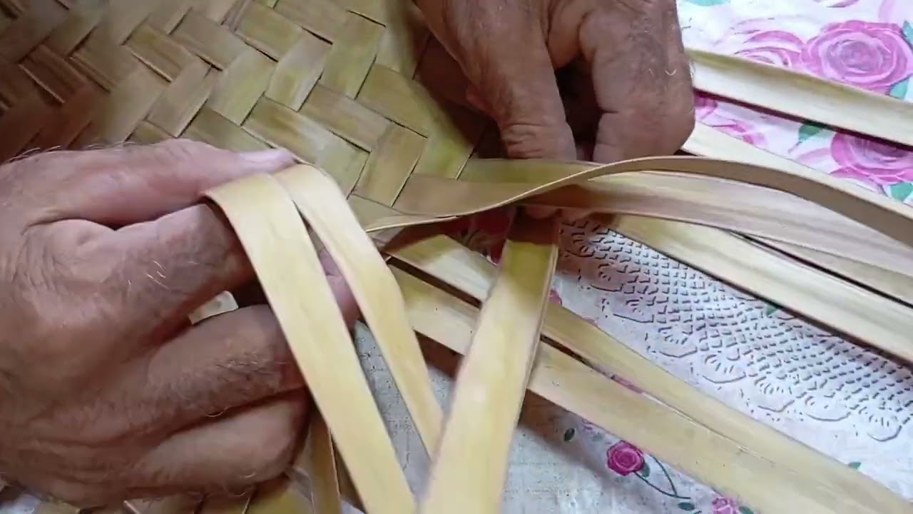 Abano, feito da palha do coco babaçu @franciscabarbosa2025