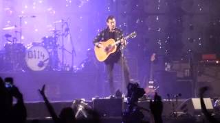 Arctic Monkeys - A Certain Romance live @ Finsbury Park (London) 23 may 2014 chords