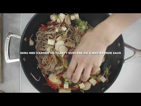 Video: Kylling Med Tofu Og Grønnsaker - En Trinnvis Oppskrift Med Et Bilde