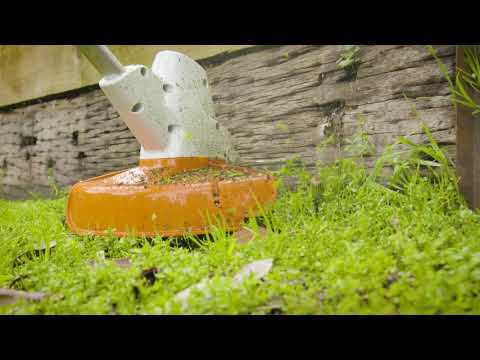 Battery Grass Trimmer STIHL FSA 57 - Test / Review: The Garden Gurus