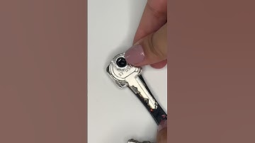 The Most Luxurious Key Organizer 🔥🔑 #KeySmart #LuxuryEDC #Shorts