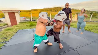 Pililiu E Chaguinha Disputam Luta Insana Para Ganhar A Anãzinha Pililiu Da Resenha