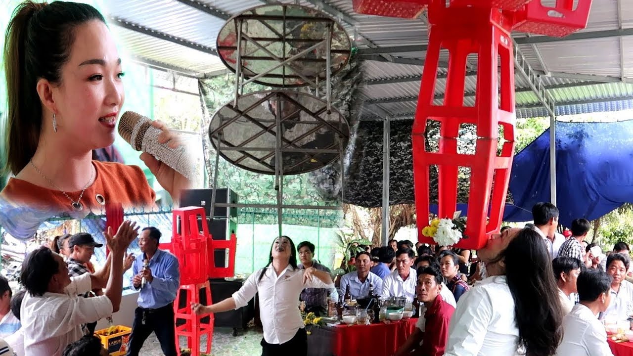 Tất Cả Quan Khách Buôn Đũa Vổ Tay 