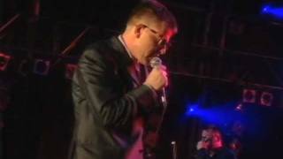 Madness - Our House (Live at Madstock 1992)