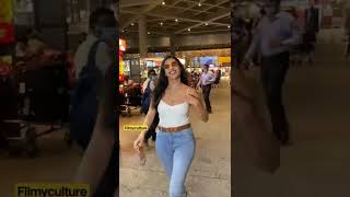 Amyra Dastur Hot at Airport #amyradastur #shorts #youtubeshorts #tollywood #ytshorts #trending