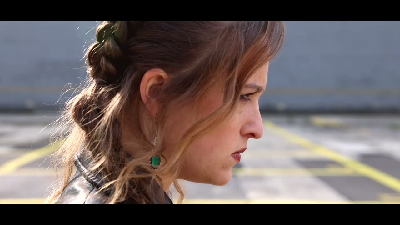 Watch Nathalie Froehlich - Alcool (Clip officiel) on YouTube Watch Nathalie Froehlich - Alcool (Clip officiel) on YouTube
