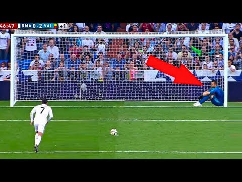 10 самых нелепых промахов в футболе 10 самых нелепых промахов в футболе
