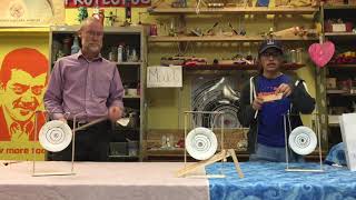 4. Rubber Band Launcher / Lanzador de Ligas