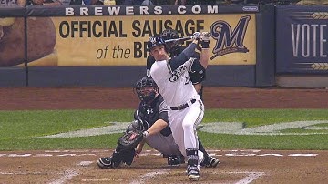 NYY@MIL: Lucroy launches a two-run homer to center