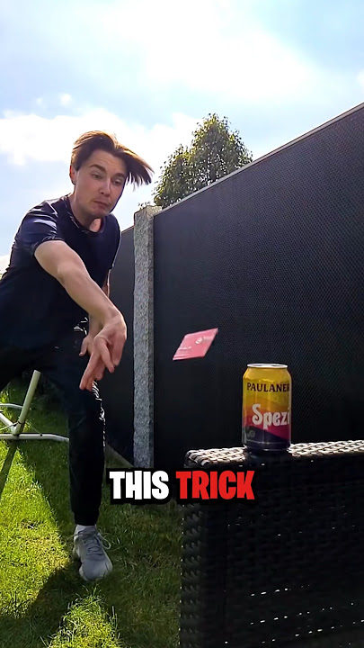 Download lagu How To Throw Playing Cards 😨