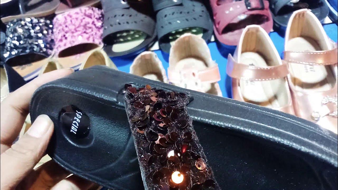anguthe wali chappal ladies