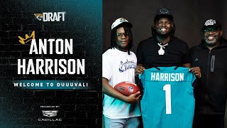 Anton Harrison Arrives in Jacksonville 🛬 | 2023 NFL Draft | Jacksonville Jaguars