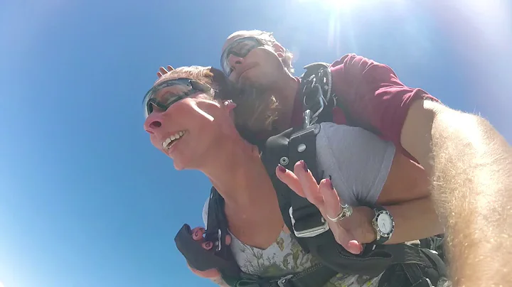 Skydive Tennessee Leslie Hathaway