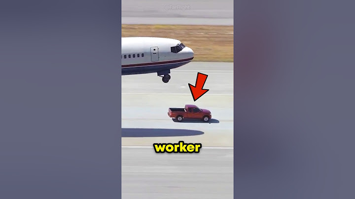 Airport Worker RISKS Life To Save Airplane 😨✈️