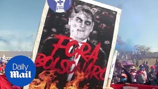 Brazilians protest Bolsonaro as COVID death toll hits 500,000
