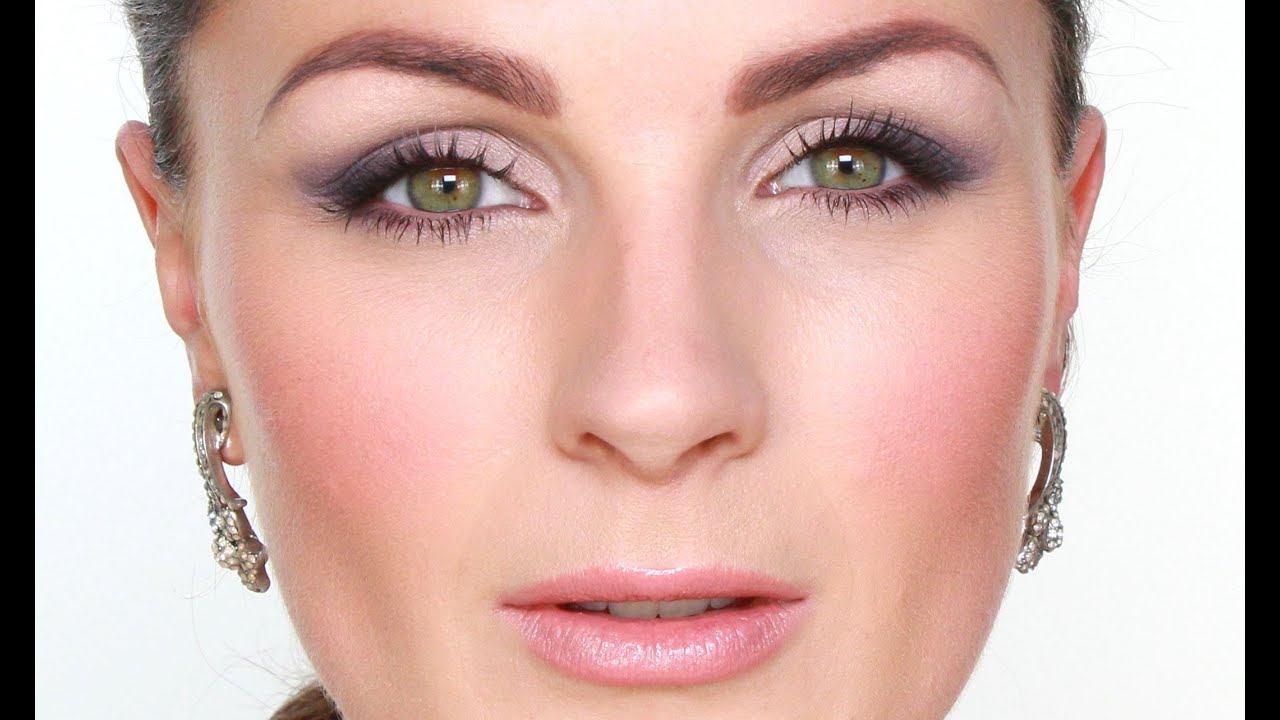 Amanda Seyfried Oscars Makeup Tutorial YouTube