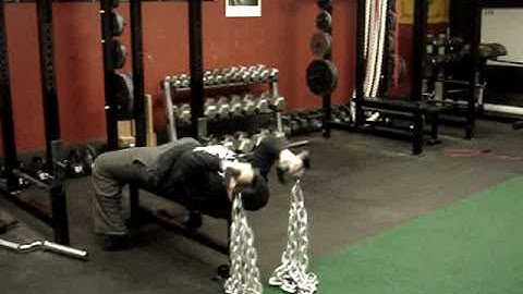 Lying Chain Triceps Extension