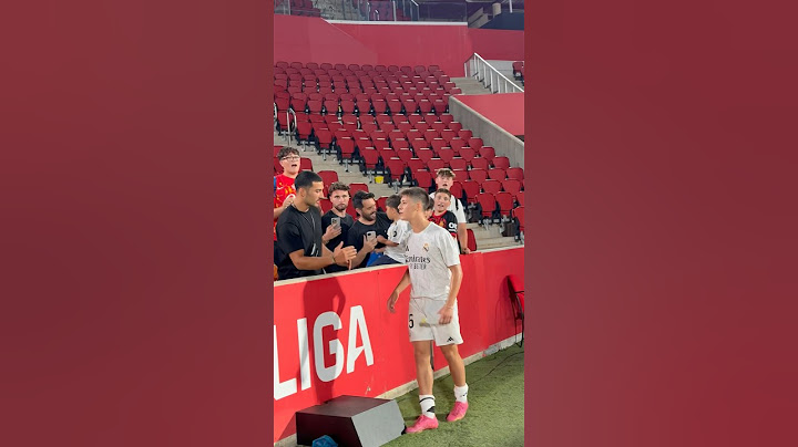 ARDA GÜLER with the fans 🥰