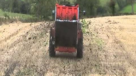 NC 7m3 Spreading 23-8-2011 big stone out.mpg