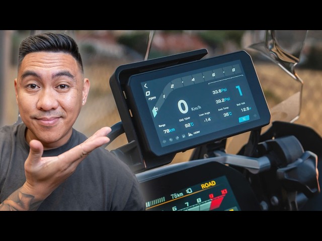 The Chigee AIO 6 is making motorcycling safer - YouTube