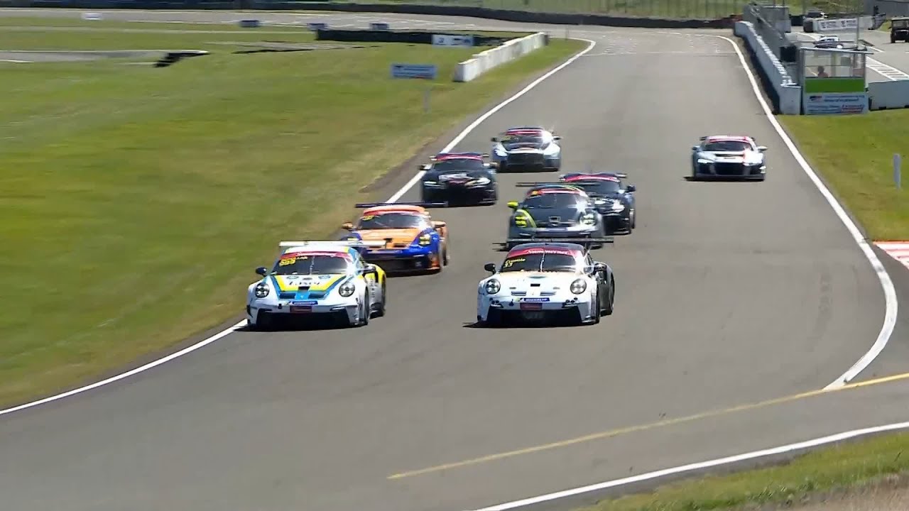 Race 1 Highlights - Summerset GT NZ Championship - Manfeild Grand Finale