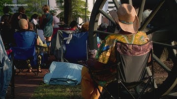 Live music returns as Delta variant surges