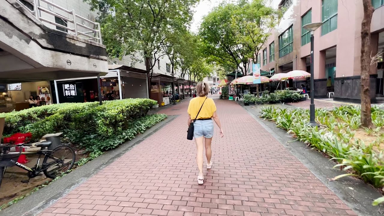 Lunch Time sa Bugis at Albert Hawker Centre, Singapore 2023 YouTube