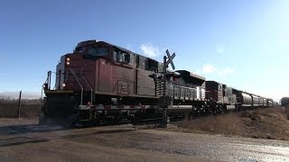 CN Train Spotting HD: CN 8902 5639 & DPU 8805 Leads CN 301 West At Carvel AB 1/22 4/24/14