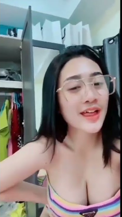 Goyangnya ah ah🤣 #shorts #videobikinbaper