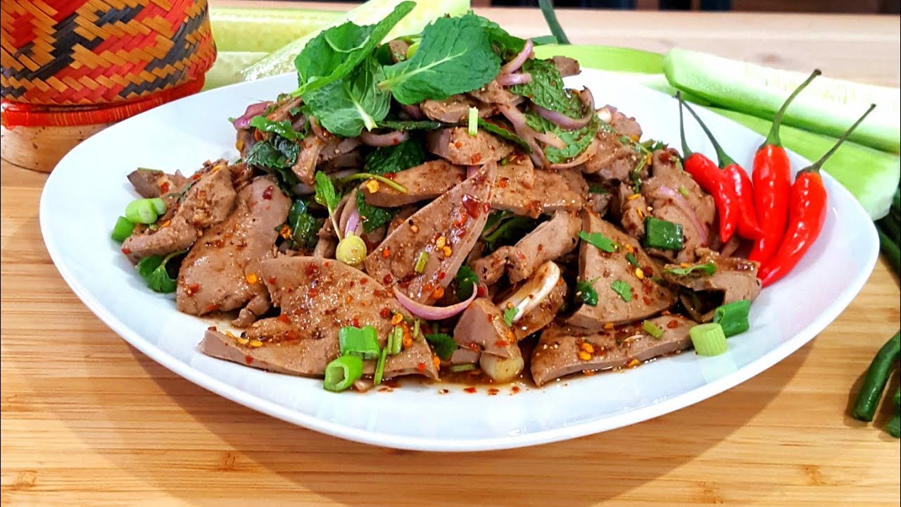 How To : Tub Wan | Spicy Pork Liver Laab