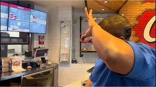 First time at raising canes, “I need a 5 finger combo”