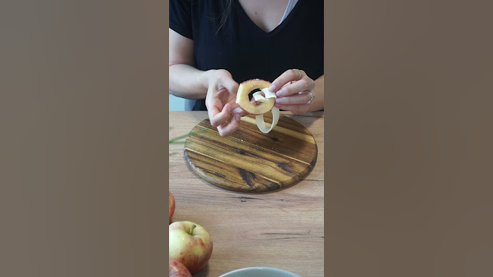 These apple cinnamon rings are the best quick & easy way to celebrate fall! 🍎🥐🍂 #shorts