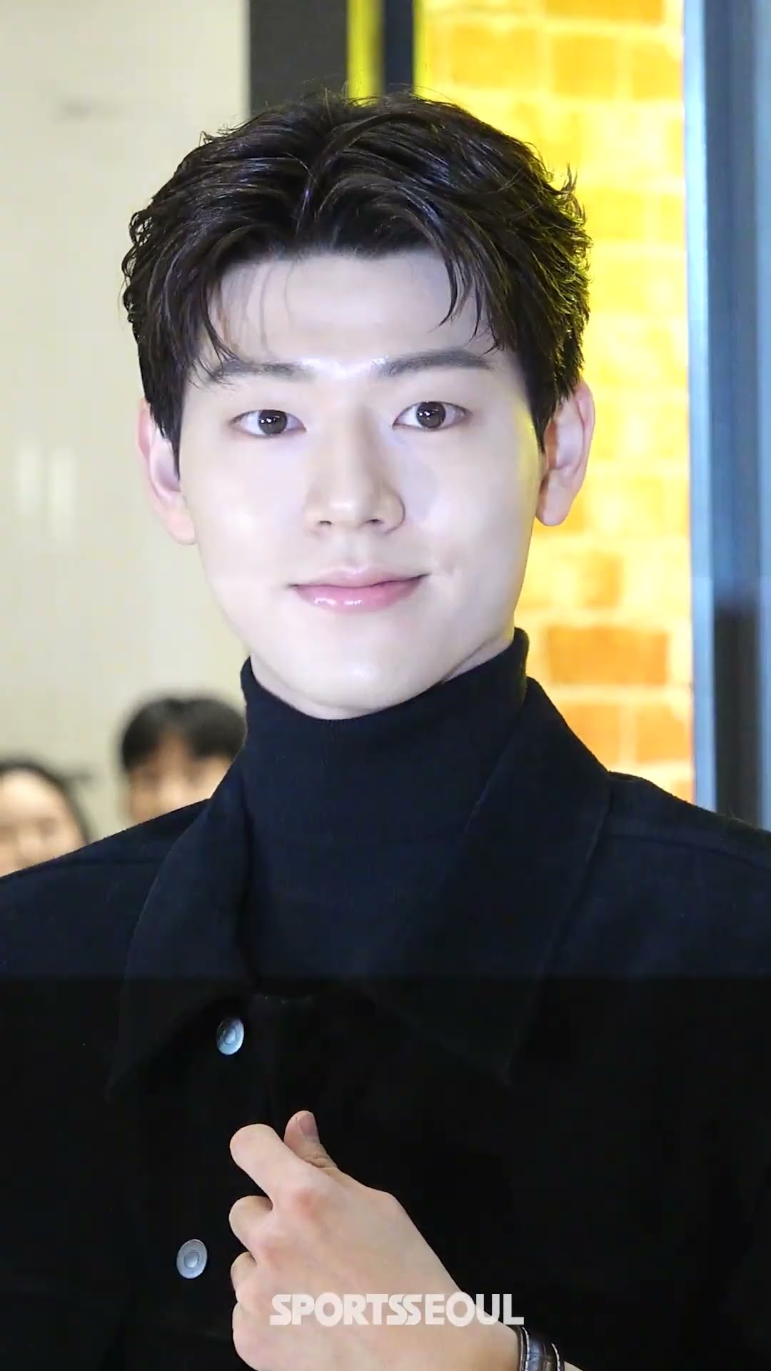 배현성, 깔끔 패션-훈훈 외모