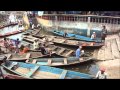 Iquitos - Mercado Belen y Casas Flotantes (Peru) - Video Documental
