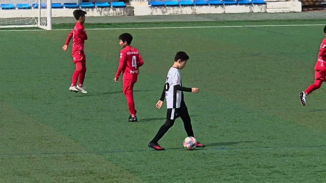 20260301 유소년 축구대회(고성) 봉래 vs 최준기FC 4-1