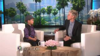 Bruno Mars sings with Kai -The Ellen Show