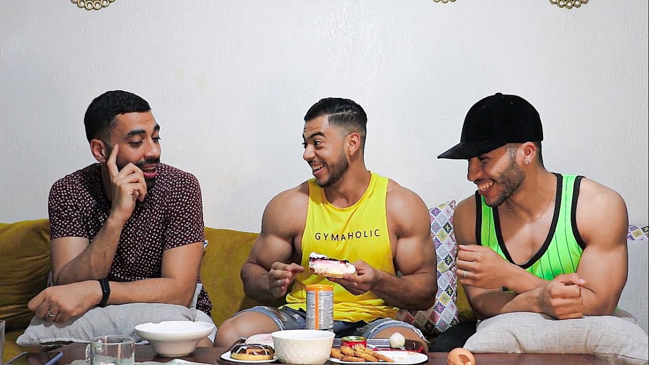 تحدي الموت ديال الضحك 🤣 لخسر ياكل croquette (أكل القطط ) /  chest-day