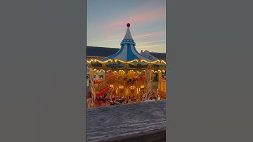 carousel 🎠🎠🤩🎇 #youtubeshorts #christmas #shorts