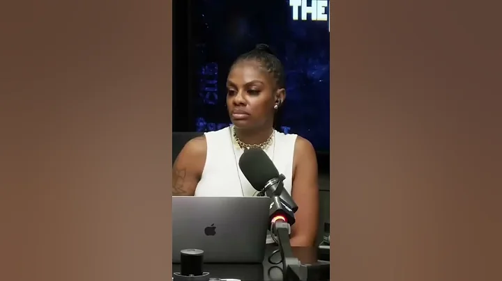 Cardi B Calls Nicki Minaj "Cocaine Barbie" 🔥