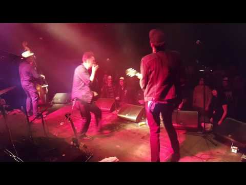 Broken Necks Festival