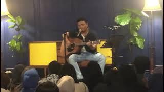 Sal Priadi - Nyala (Acoustic Live at Little League, Jakarta 6/4/2023)