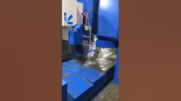 6000mm linear rail under machining #linear guide#cncmachine #automotive #hiwin