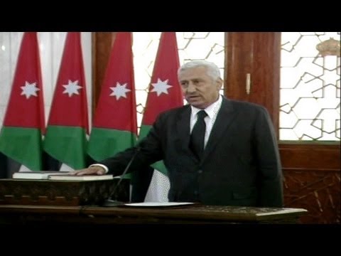 الأردن حكومة النسور تواجه تحديات اقتصادية وسياسية