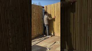 the process of installing bamboo fences on the upper terrace of the house #contruction #fence