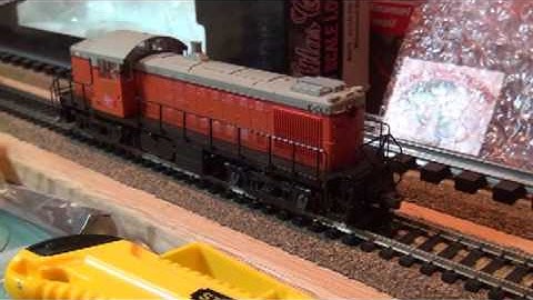 ATLAS CLASSIC RS1 W/MRC1715 DCC DECODER INSTALLATION