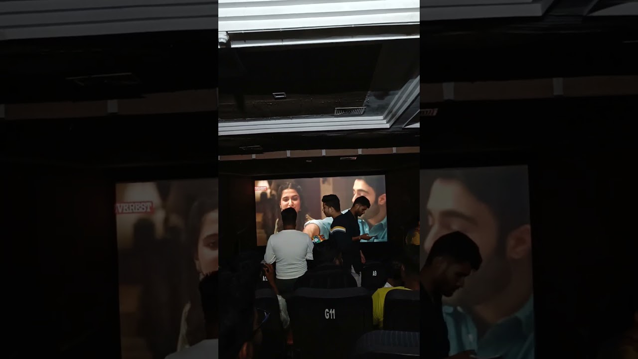 Roxy Cinema (BARCO 4K, 3D DOLBY DIGITAL 7.1.2)